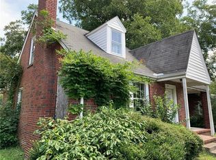 806 Holt Ave, Greensboro, NC 27405