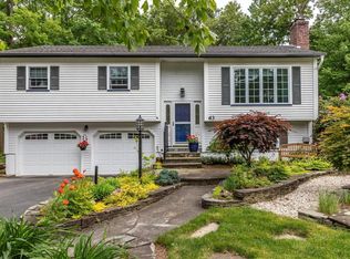 63 Robin Rd, Colchester, VT 05446