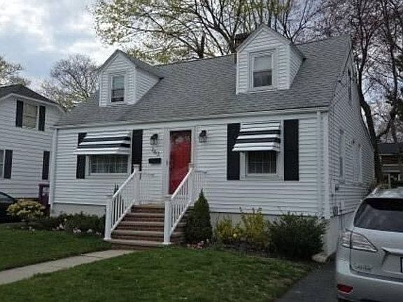 2nd image of 263 Aqueduct Rd