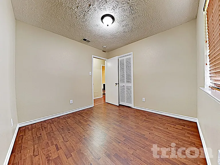 2803 Jeb Stuart Dr — Photo 12