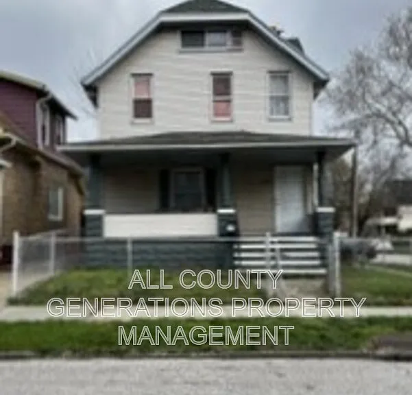 3800 Carlyle Ave — Photo 1