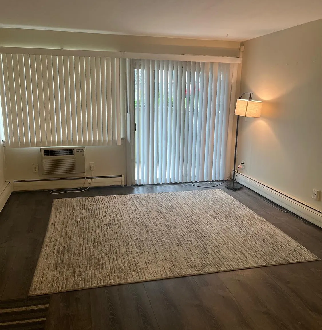 1 bed, 1.0 bath, 559 sqft, $1,200 — Photo 4