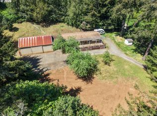60272 Acme Rd, Coos Bay, OR 97420