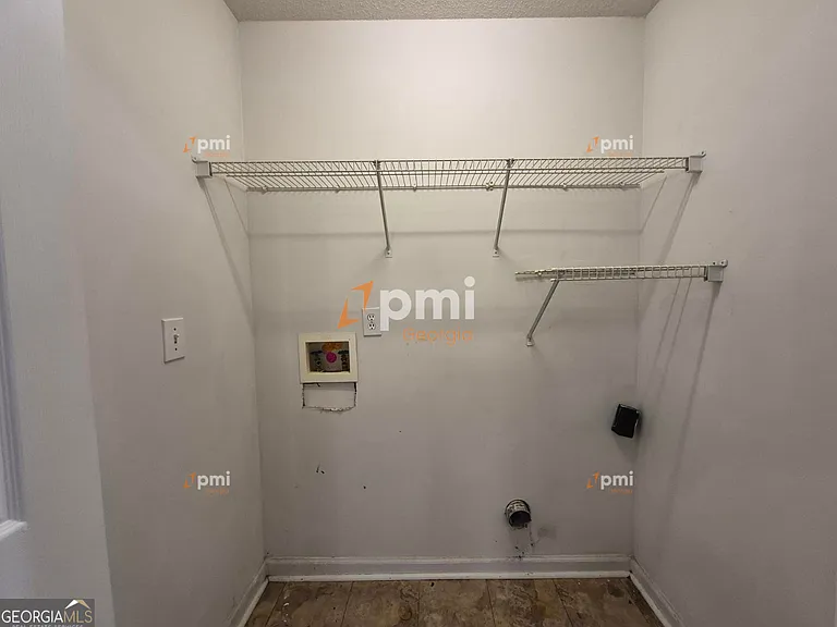 3705 Wavetree Pass NW — Photo 9