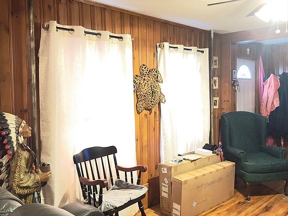 2nd image of 127 Elijah St