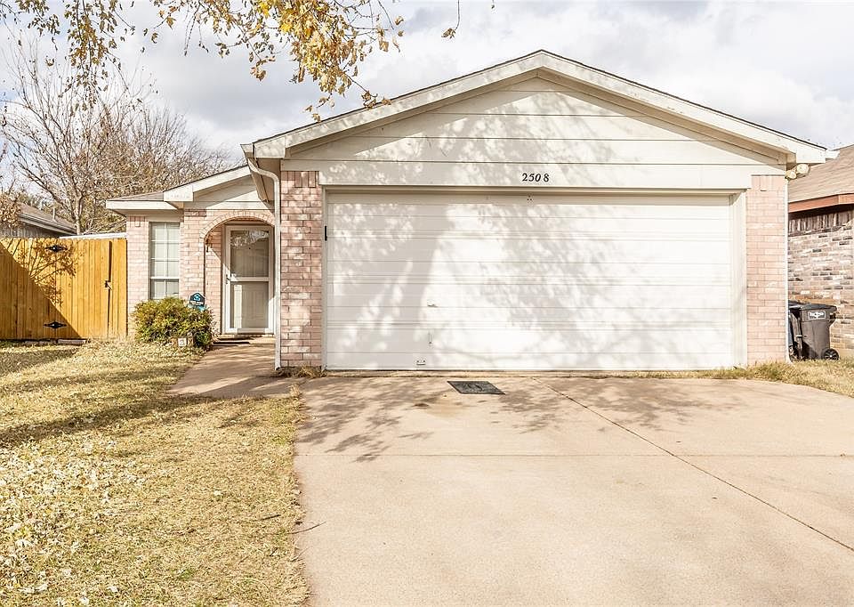 1st image of 2508 Whitehurst Dr