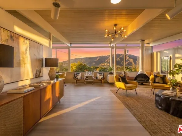 8554 Day St, Sunland, CA 91040