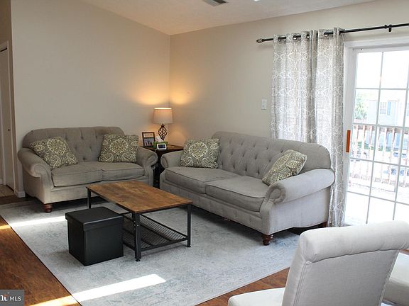 5th image of 121 Brookland Ct