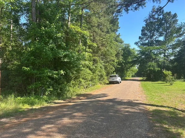 1210 San Saba St, Bullard, TX 75757