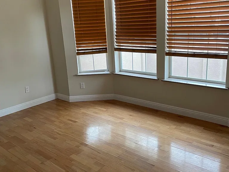 1911 Truman St NE — Photo 15