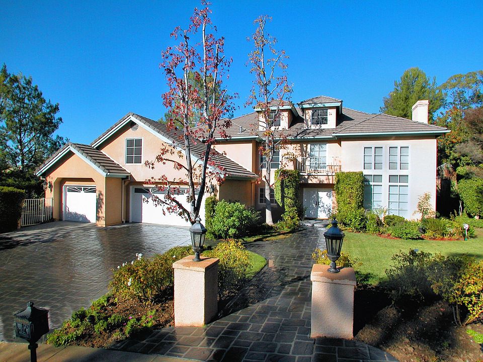1st image of 4122 Clarinda Dr