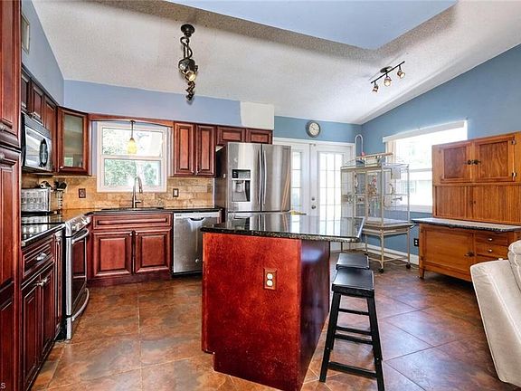 2nd image of 18820 Spruce Dr W