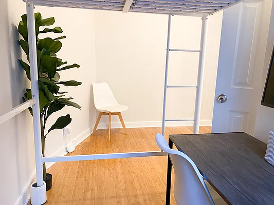 Rented by Real Broker NY LLC | media 64