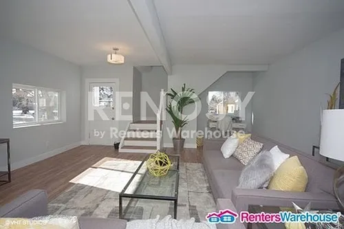 4142 Chase St Photo 1