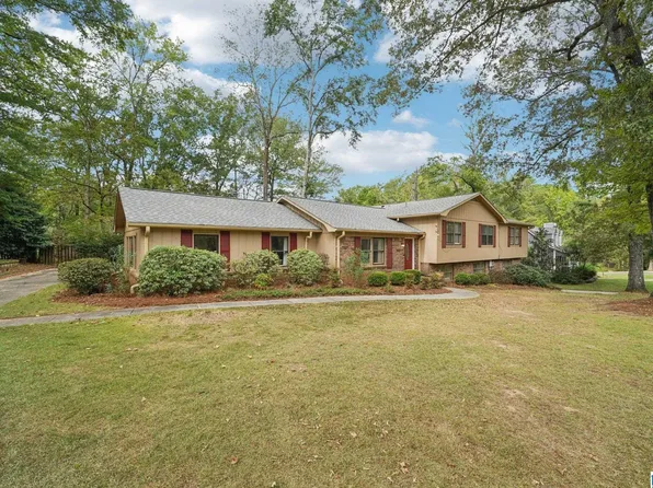 767 Dogwood Cir, Birmingham, AL 35244