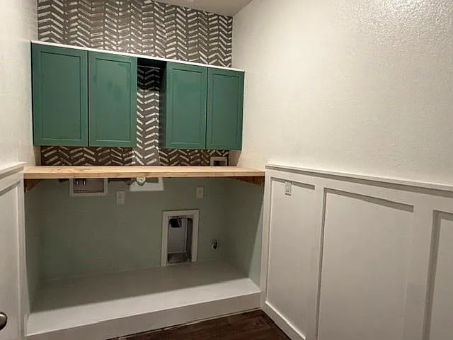 101 Lbj Ln — Photo 16