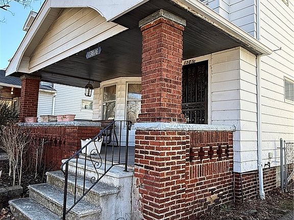 4th image of 13816 Glenside Rd