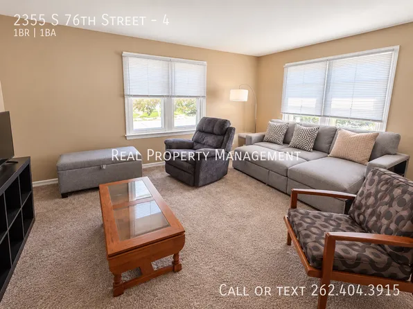 2355 S 76th St APT 4, Milwaukee, WI 53219