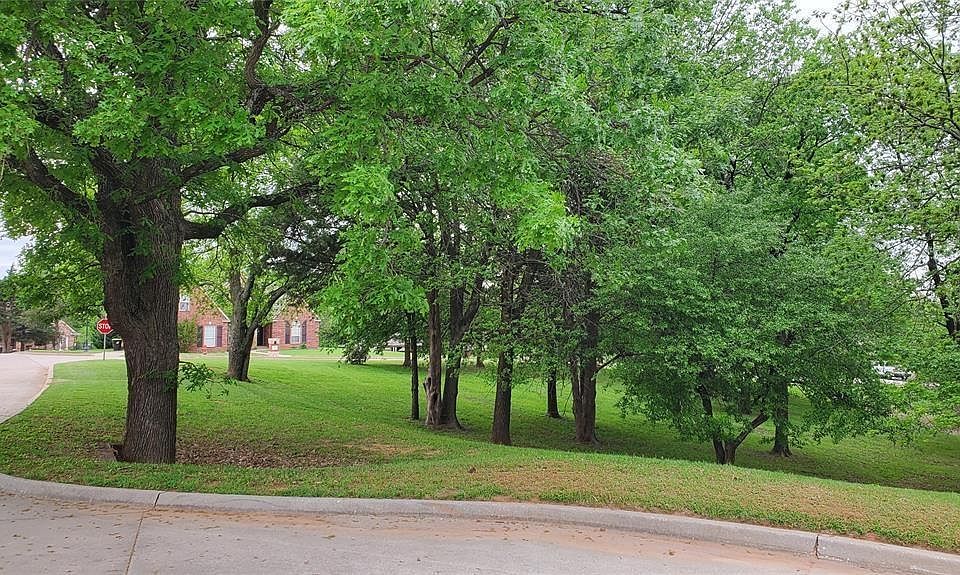 2nd image of Eagles Nest Lot 1