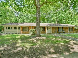 1905 Rolling Rd, Chapel Hill, NC 27514