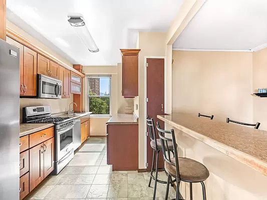 3rd image of 477 Franklin D Roosevelt Dr APT M705