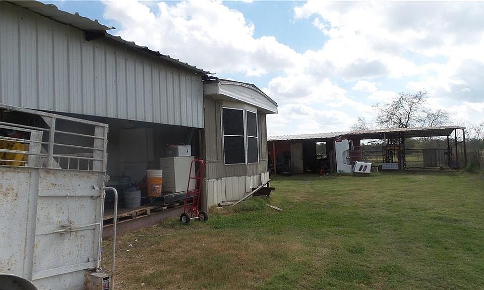 2nd image of 6482 County Road 152