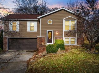 112 Mill Spring Ln, Saint Peters, MO 63376