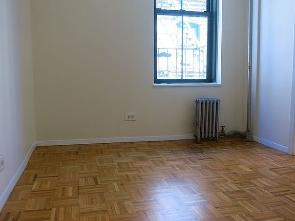 4th image of 539 E 78th St APT 4H