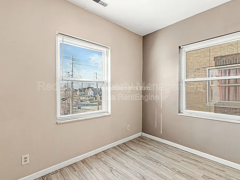 55 W Fall Creek Parkway South Dr #D — Photo 16