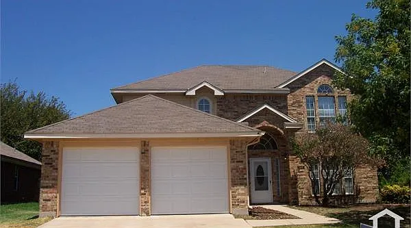 4 bed, 2100 sqft, $2,795 — Photo 4