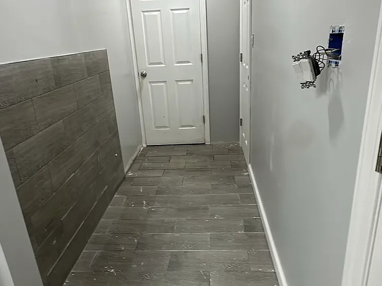255 Smith St #1 — Photo 7