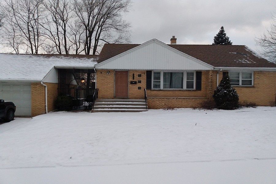 1st image of 6910 Knickerbocker Pkwy