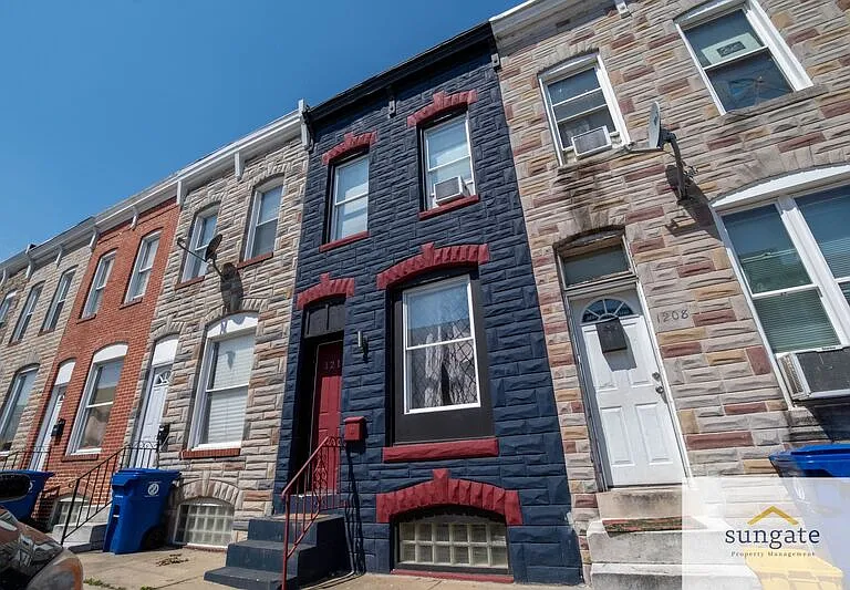 1210A Sargeant St — Photo 1