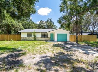 102 12th Ave E, Bradenton, FL 34208