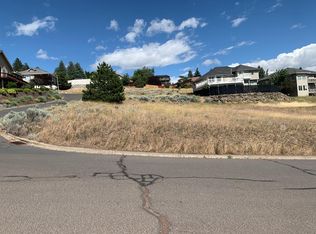 1530 Mar St, Klamath Falls, OR 97601