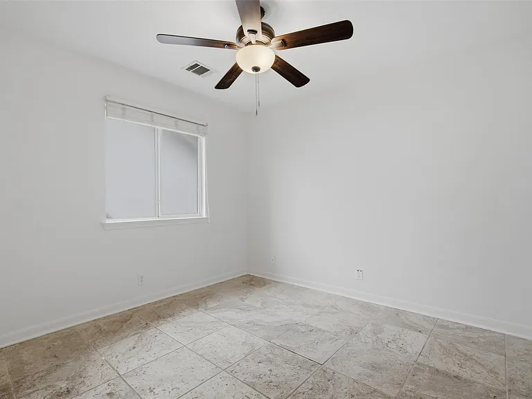 108 Songbird Ct — Photo 28