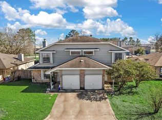 10033 Emerald Creek Dr, Houston, TX 77070