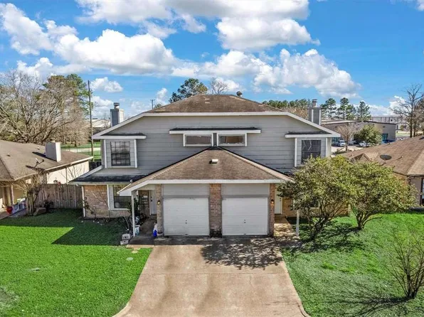 10033 Emerald Creek Dr, Houston, TX 77070