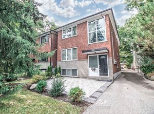 66 Queensbury Ave, Toronto, ON M1N 2X7