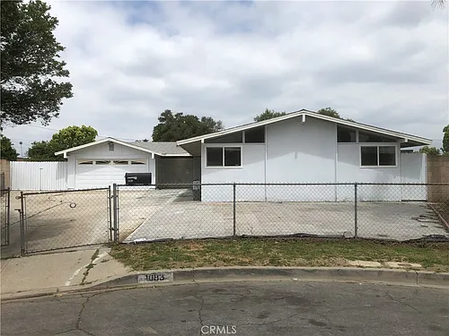 1083 Gilwood Ave Photo 1
