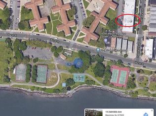 15 Zabriskie Ave APT 2B, Bayonne, NJ 07002