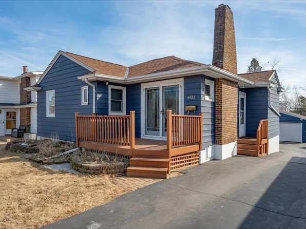 4426 Dodge St, Duluth, MN 55804