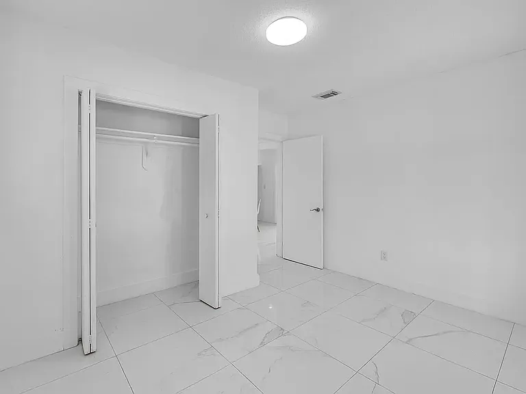 1772 NW 3rd St #D — Photo 15