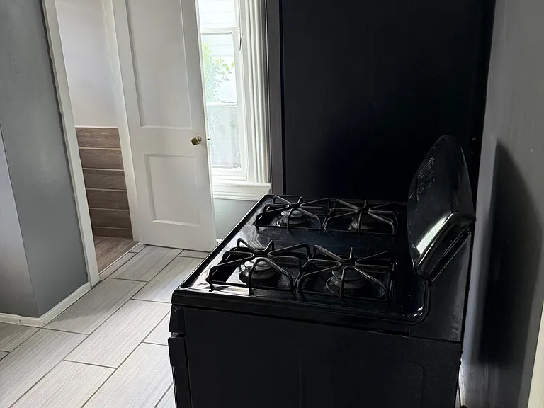 410 Barker Ave NW #410 — Photo 3