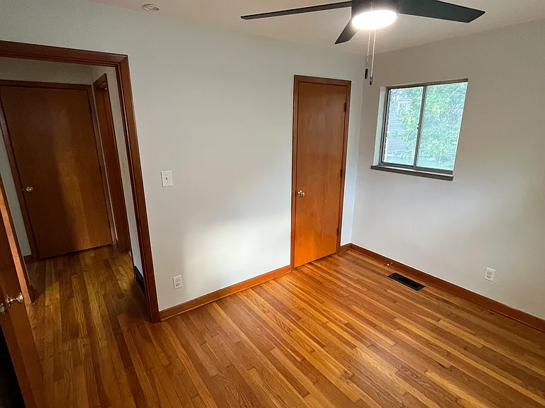 816 Broad Blvd — Photo 14