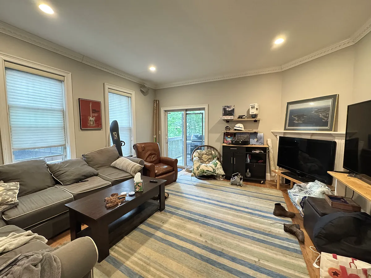 Building Photo - 84 O St #1