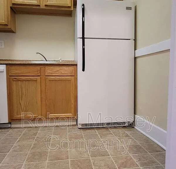 103 S Bayly Ave #2 — Photo 7