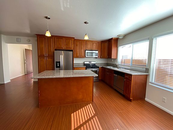 2nd image of 7994 Valdosta Ave