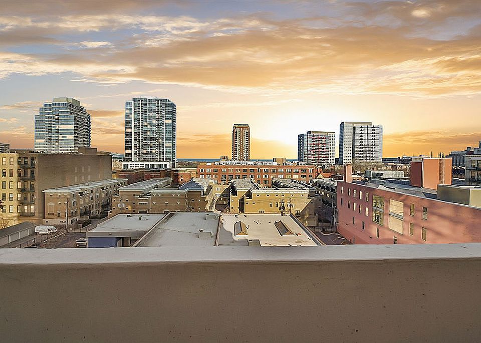 1st image of 1720 S Michigan Ave APT 706