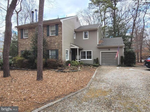 In Kings Grant - Evesham Township NJ Real Estate - 7 Homes For 